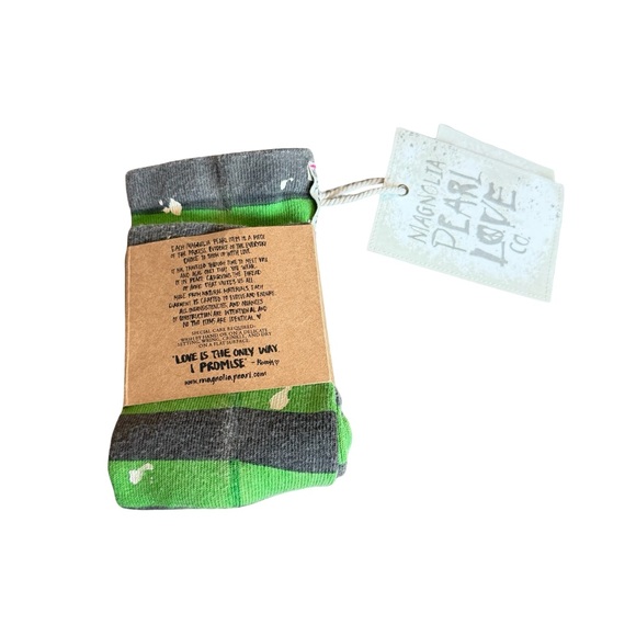 Magnolia Pearl Art Class Socks Paint Splatter Wicked Green Stripe One Size NWT - Picture 4 of 8